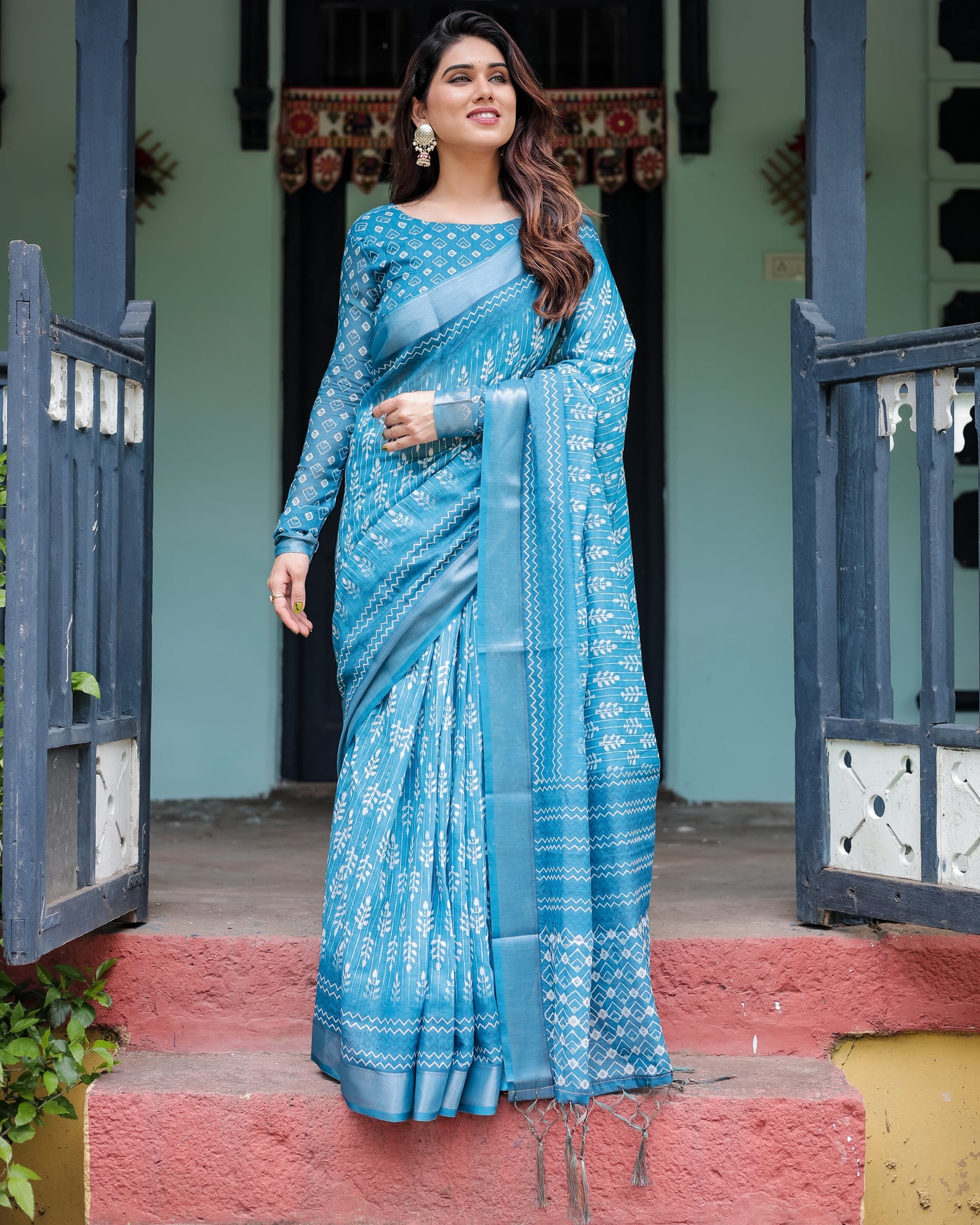 Turquoise Pure Cotton Linen Saree with White Floral Design, Blouse, and Tassel Edges