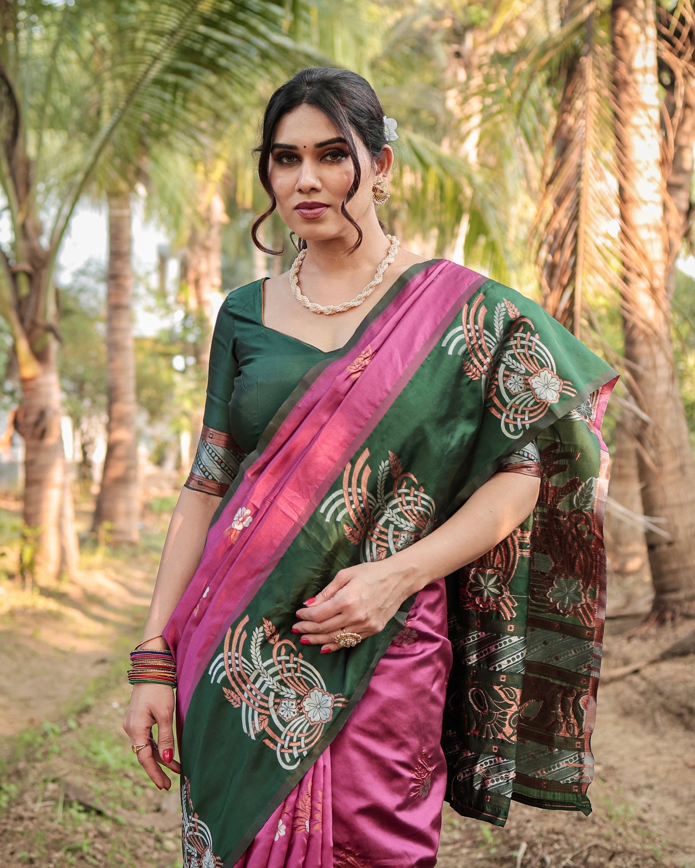 Pure Banarasi Silk Saree Weaved With Zari Comes With Heavy Banarasi Brocade Blouse