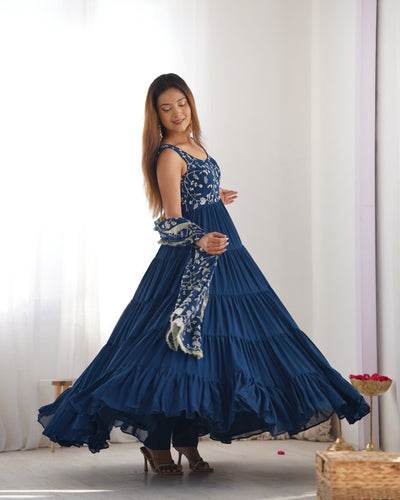 Navy Blue Elegance – A Mesmerizing Pure Soft Fox Georgette Anarkali Set