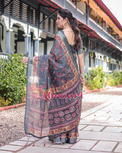 Pure Cotton Linen Saree Weaved With  Zari Comes With Tassels