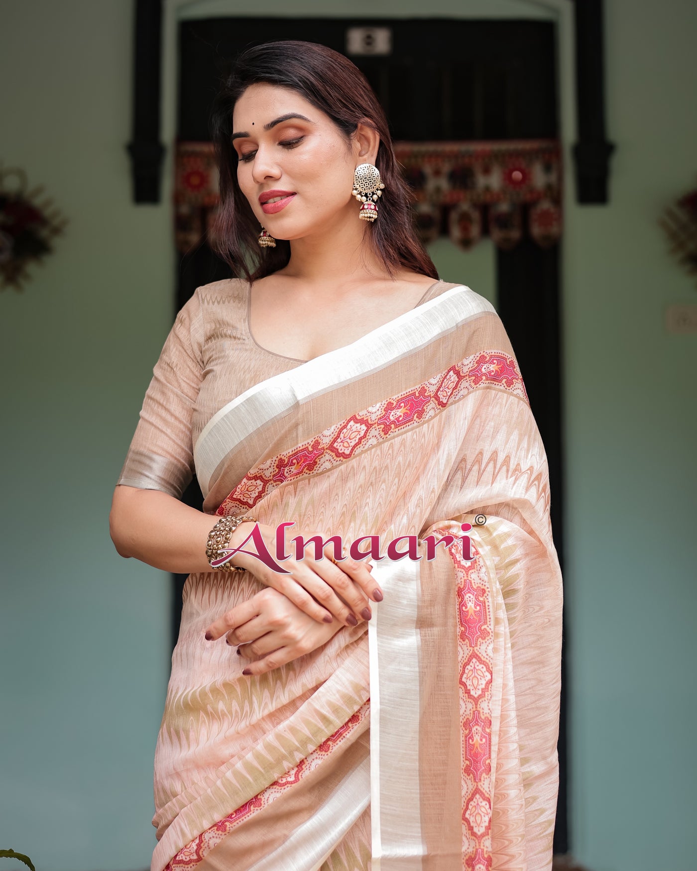 Pure Cotton Linen Saree Weaved With  Zari Comes With Tassels