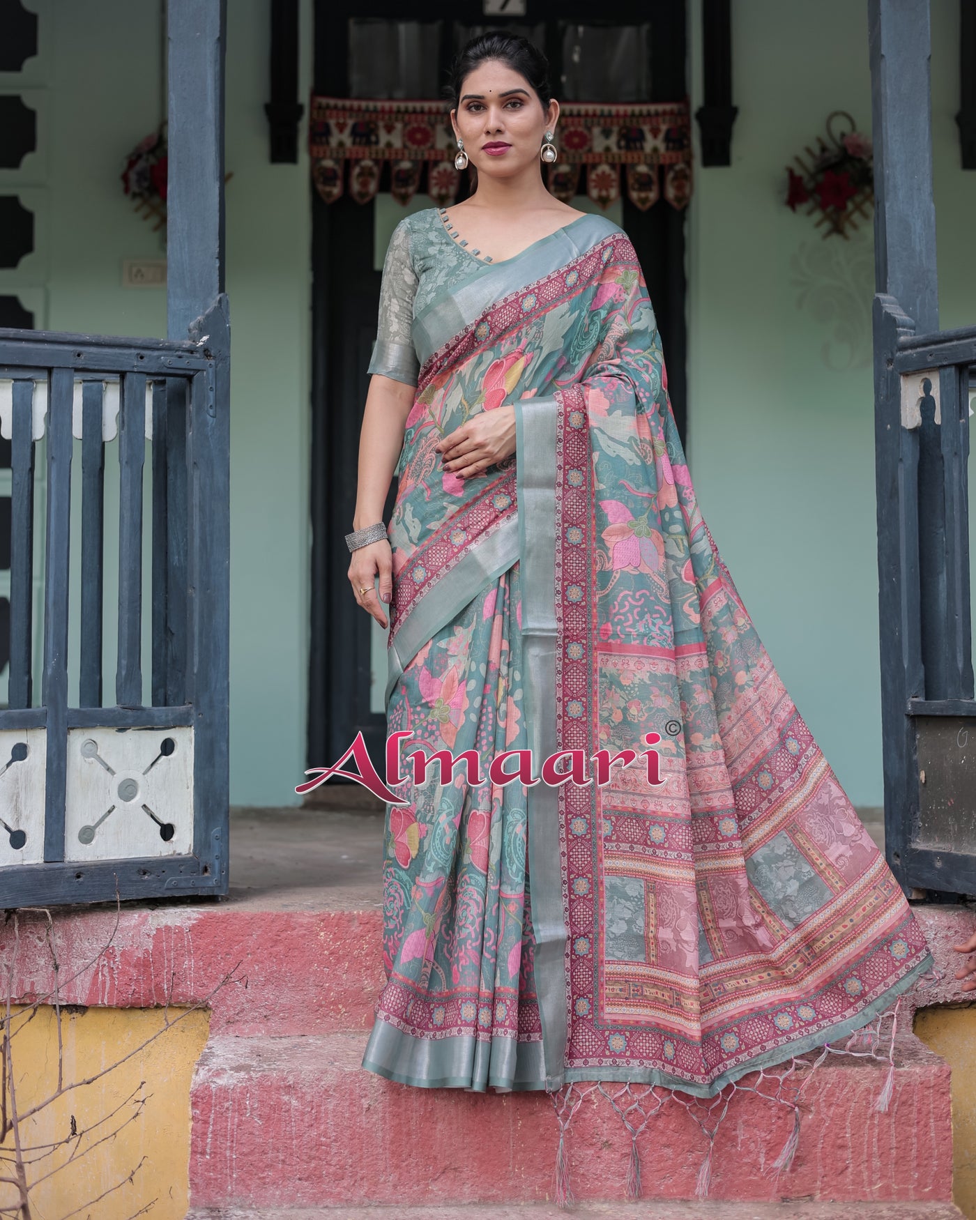 Pure Cotton Linen Saree Weaved With  Zari Comes With Tassels