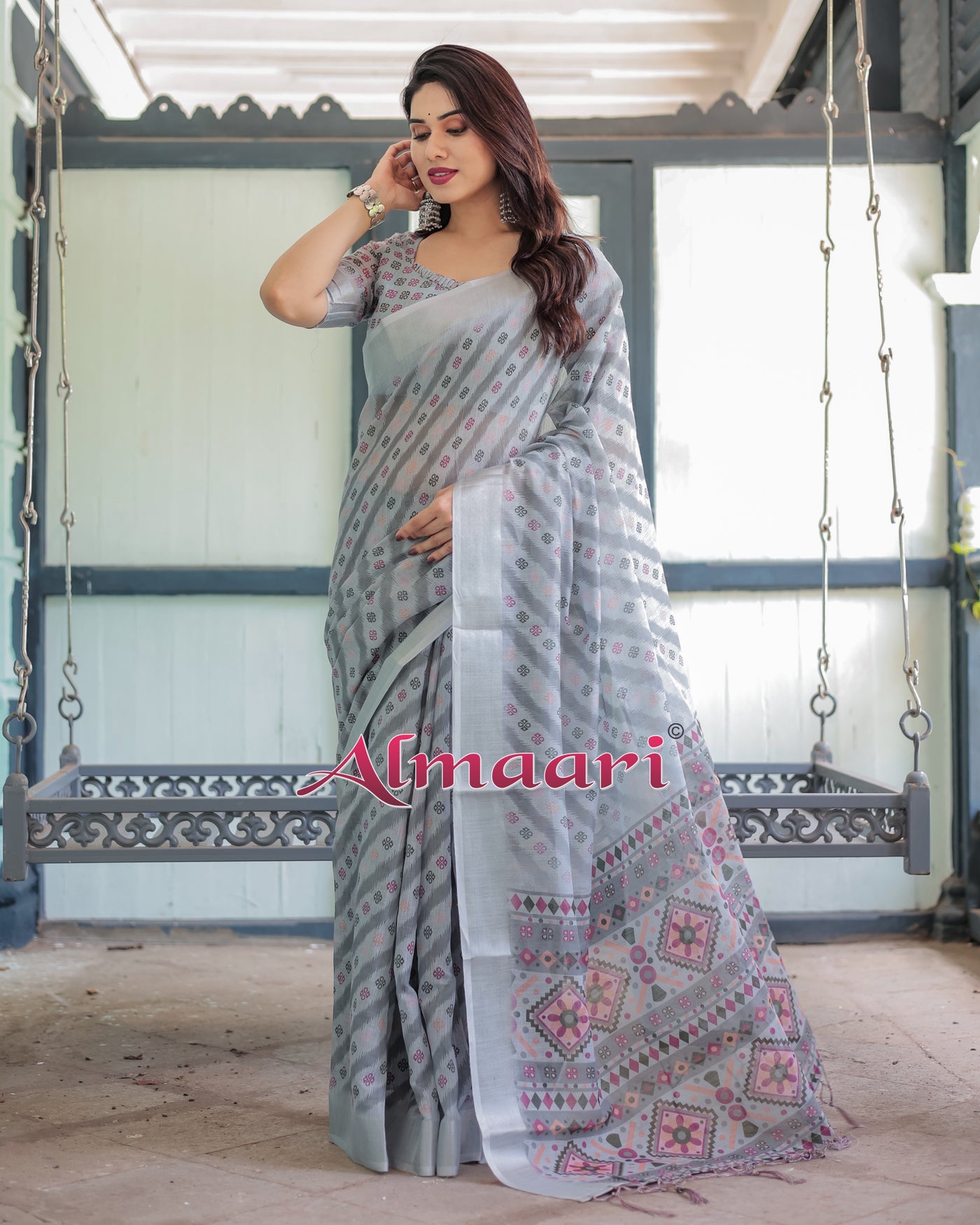 Pure Cotton Linen Saree Weaved With  Zari Comes With Tassels