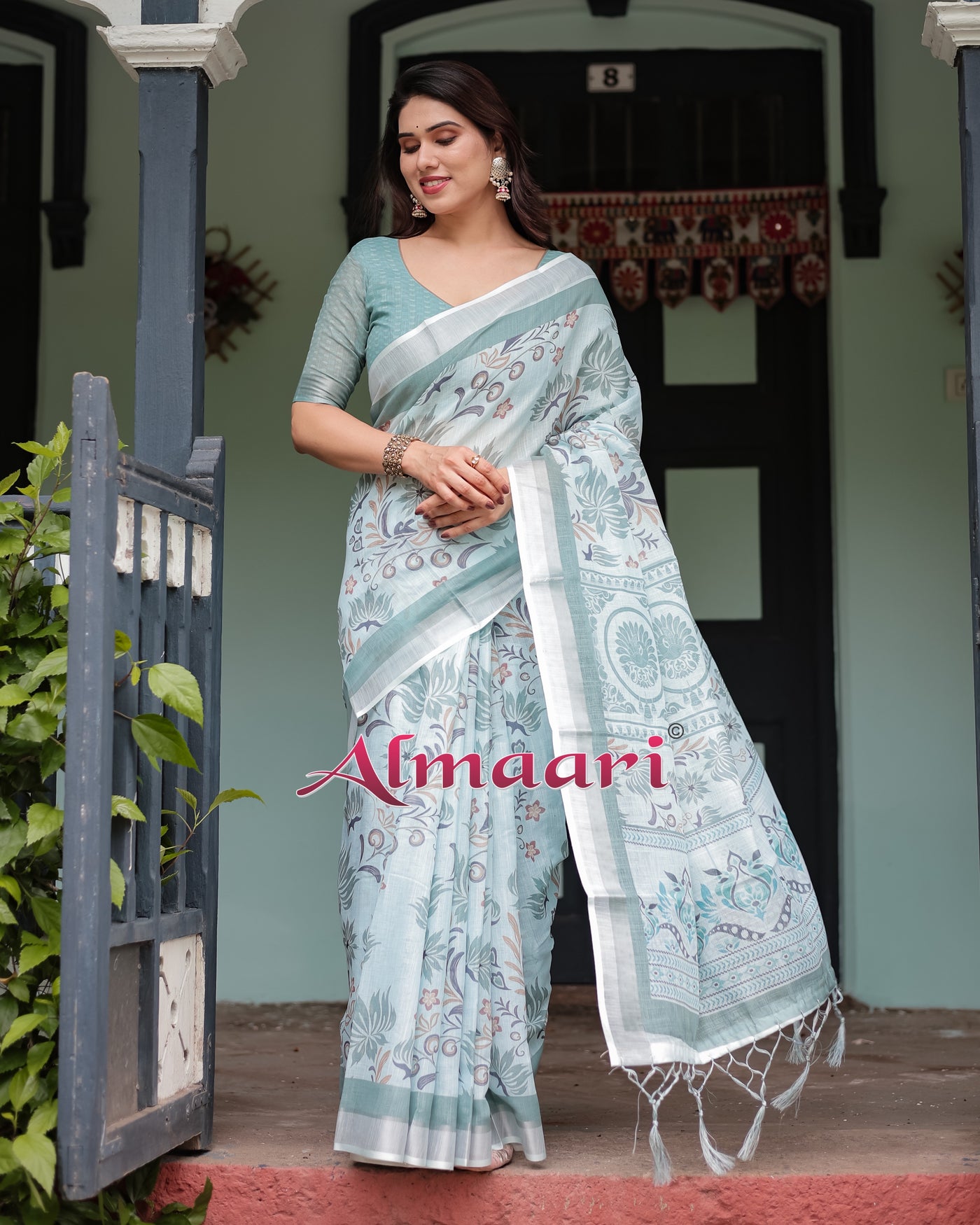 Pure Cotton Linen Saree Weaved With  Zari Comes With Tassels