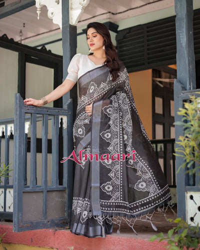 Pure Cotton Linen Saree Weaved With  Zari Comes With Tassels