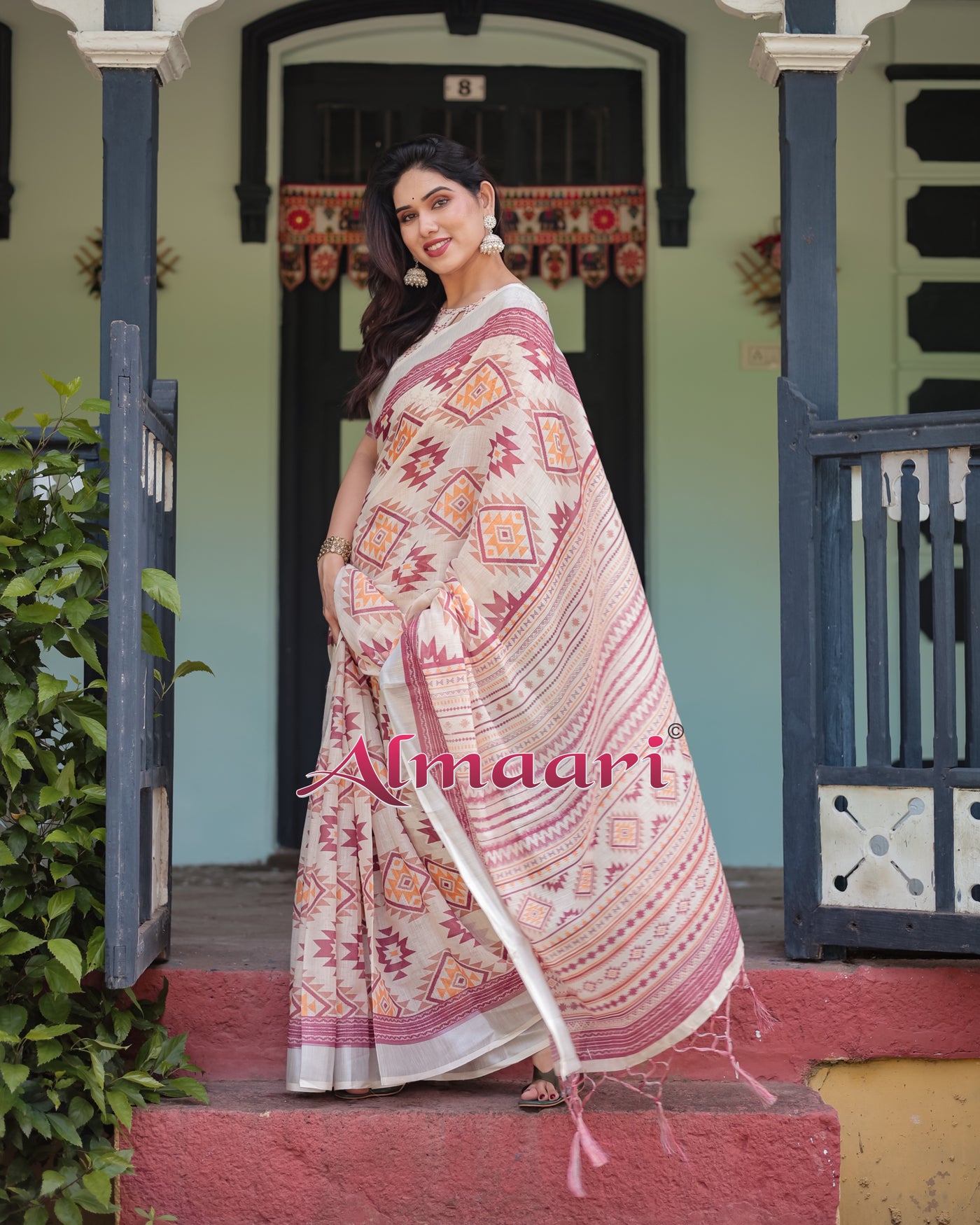 Pure Cotton Linen Saree Weaved With  Zari Comes With Tassels