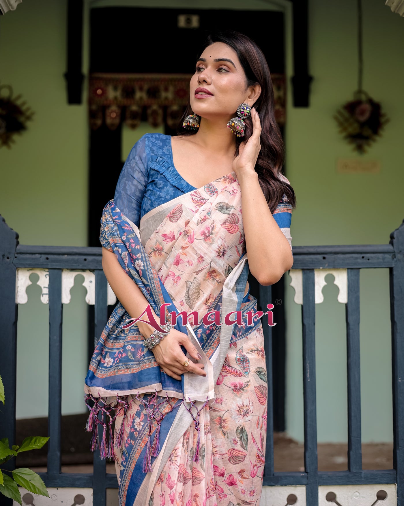 Pure Cotton Linen Saree Weaved With  Zari Comes With Tassels