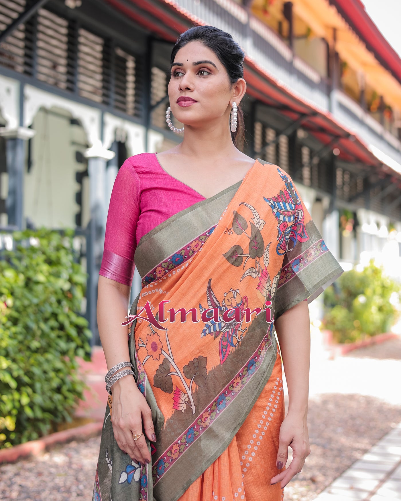 Pure Cotton Linen Saree Weaved With  Zari Comes With Tassels