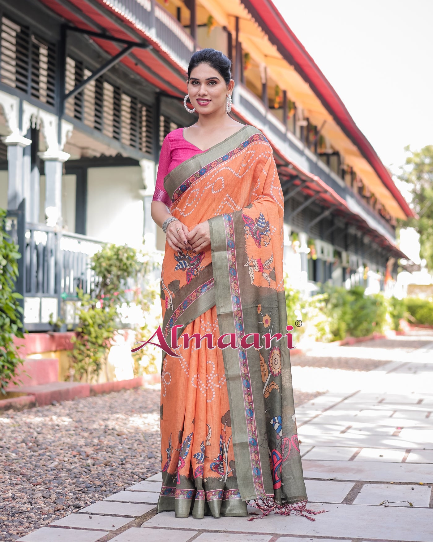 Pure Cotton Linen Saree Weaved With  Zari Comes With Tassels