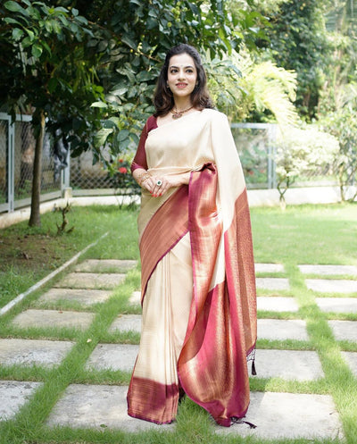 Snazzy Cream With Maroon Pure Kanjivaram Silk With Confounding Blouse Piece