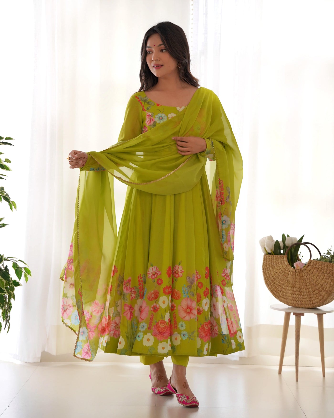 Timeless Floral Printed Organza Anarkali Suit Set – Perfect for the Festive and Wedding Season