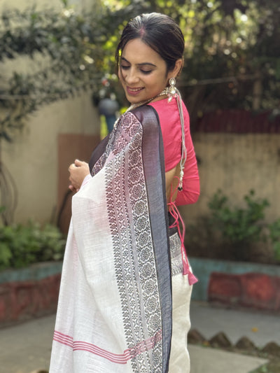 Elegant White and Pink Pure Linen Digital Printed Saree with Black Border, Tassels, and Blouse Piece – Intricate Floral and Geometric Design