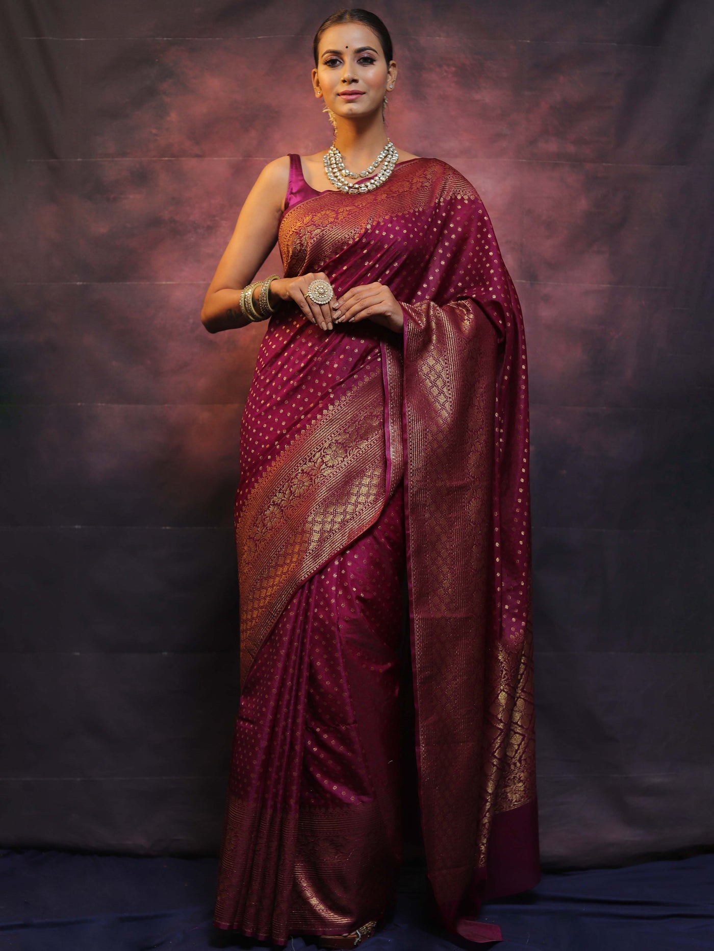 Wine Pure Kanjivaram Silk Weaved With Copper Zari Comes With Heavy Kanjivaram Brocade Blouse