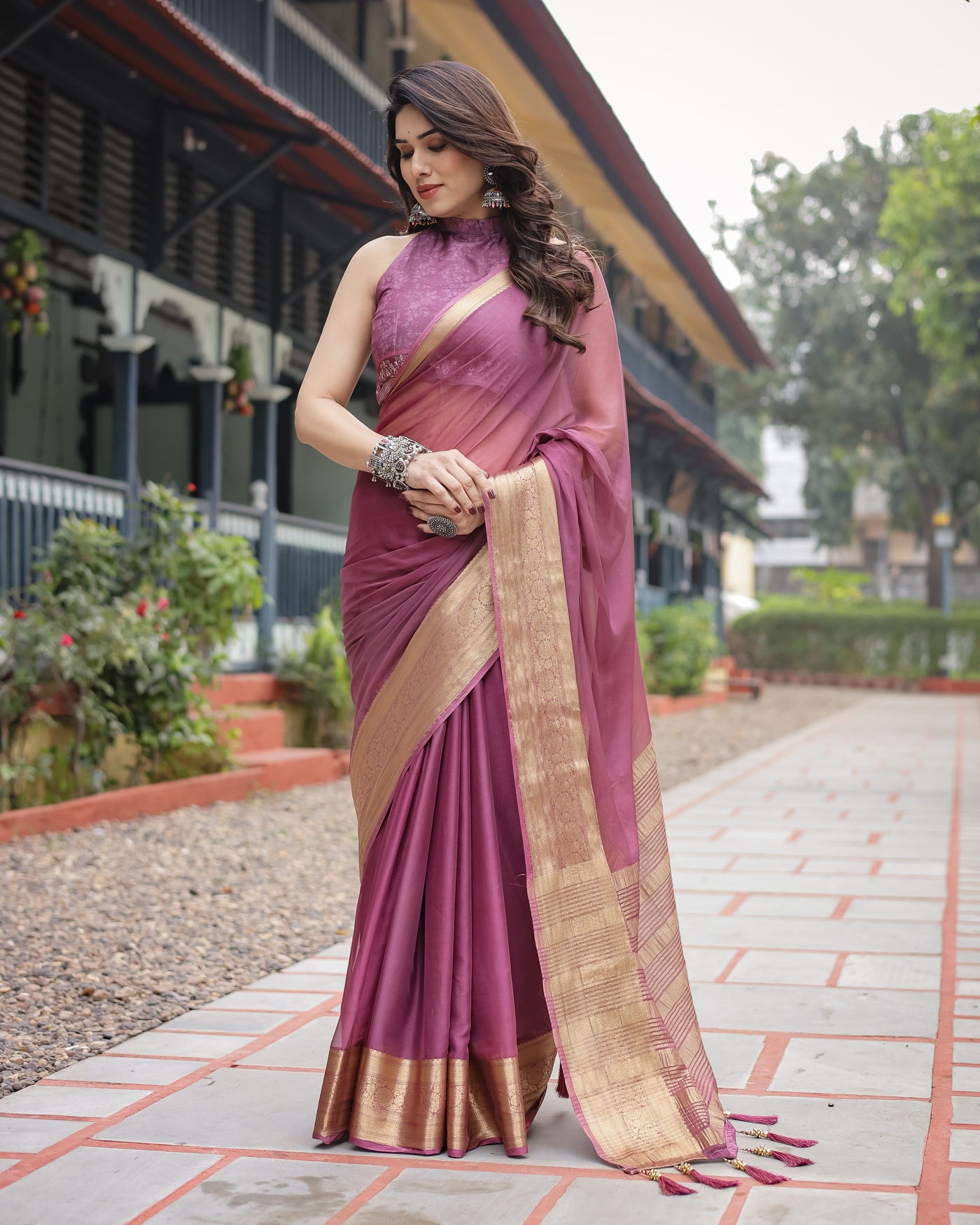 Sophisticated Mauve Plain Chiffon Saree with Gold Zari Border, Matching Printed Blouse & Tassel Detailing