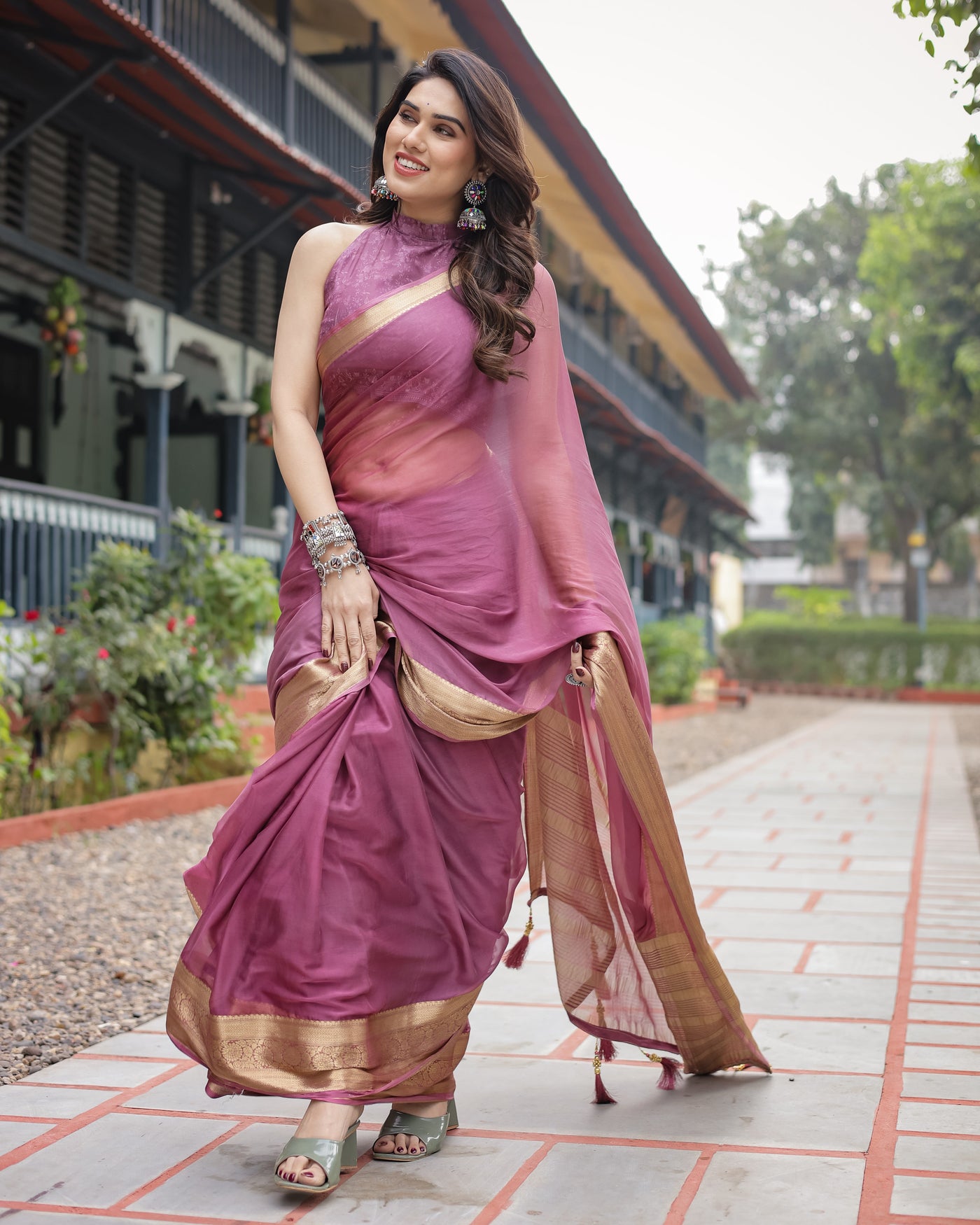 Sophisticated Mauve Plain Chiffon Saree with Gold Zari Border, Matching Printed Blouse & Tassel Detailing