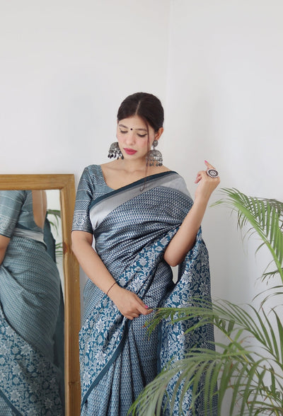 Aqua Blue Pure Kanjivaram Silk Saree With Twirling Blouse Piece - Almaari Fashion