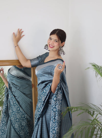 Aqua Blue Pure Kanjivaram Silk Saree With Twirling Blouse Piece - Almaari Fashion