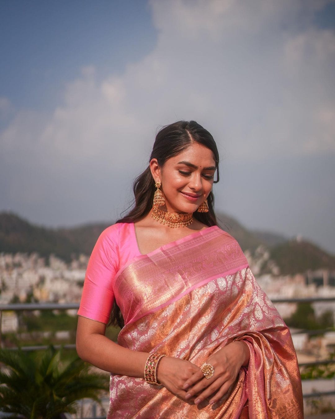 Baby Pink Pure Banarasi Silk Saree With Attractive Blouse Piece - Almaari Fashion