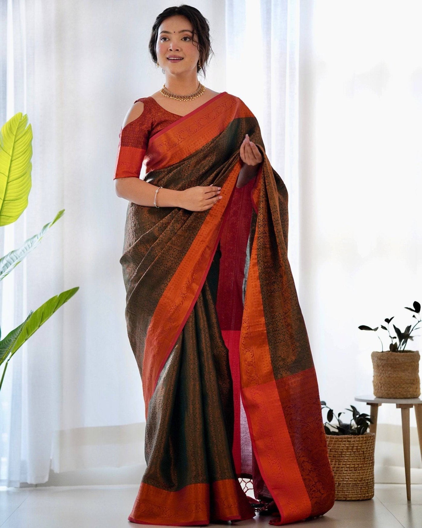 Pure Banarasi Silk Saree Weaved With Copper Zari