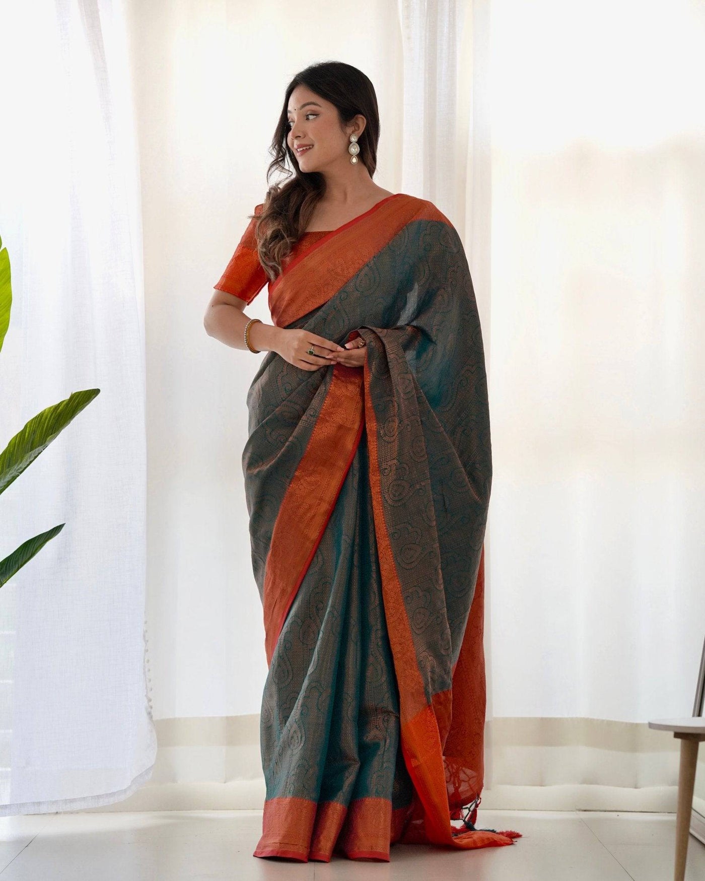 Pure Banarasi Silk Saree Weaved With Copper Zari