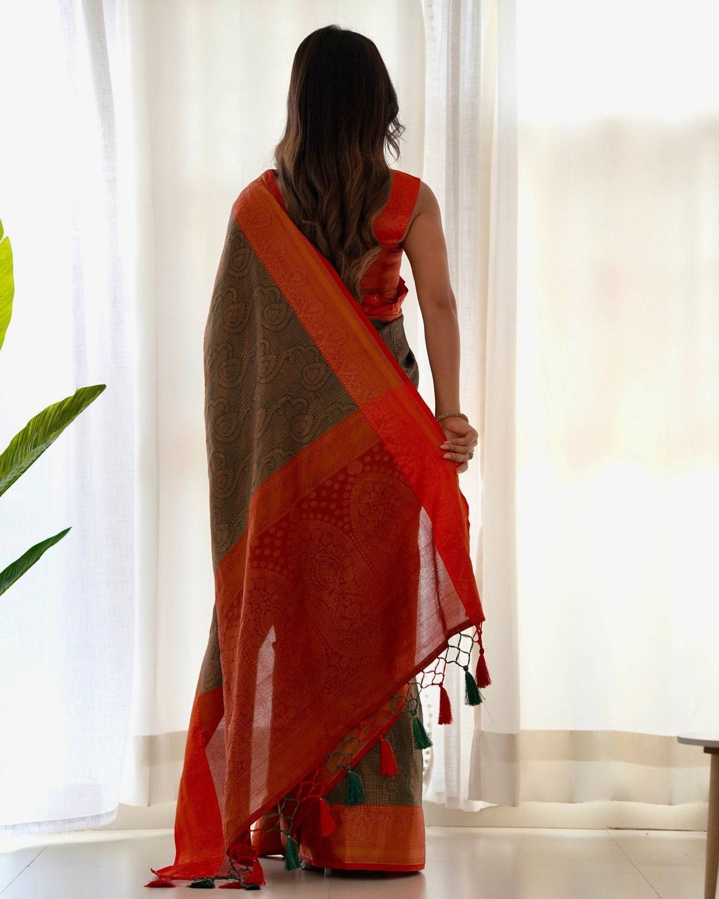 Pure Banarasi Silk Saree Weaved With Copper Zari