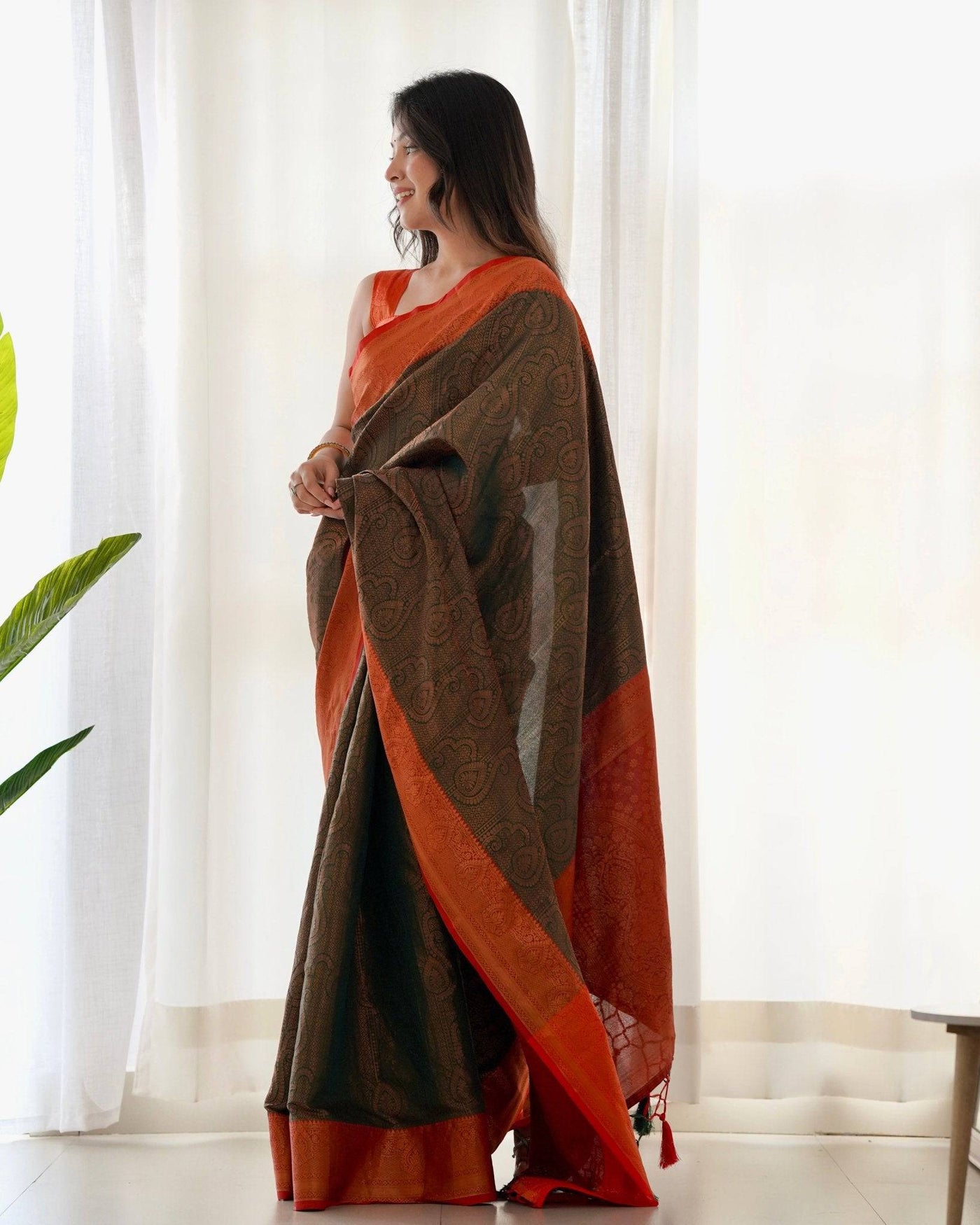 Pure Banarasi Silk Saree Weaved With Copper Zari