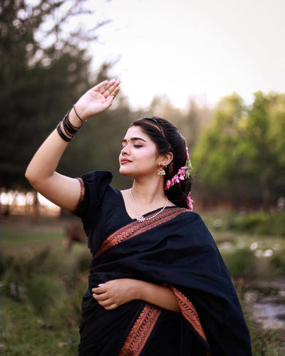 Black Pure Banarasi Silk Saree With Attractive Blouse Piece - Almaari Fashion