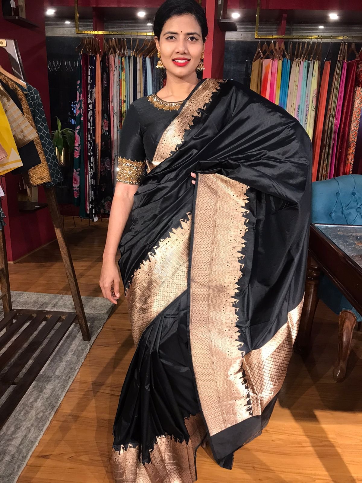 Black Pure Kanjivaram Silk Saree Stylish Blouse Piece - Almaari Fashion