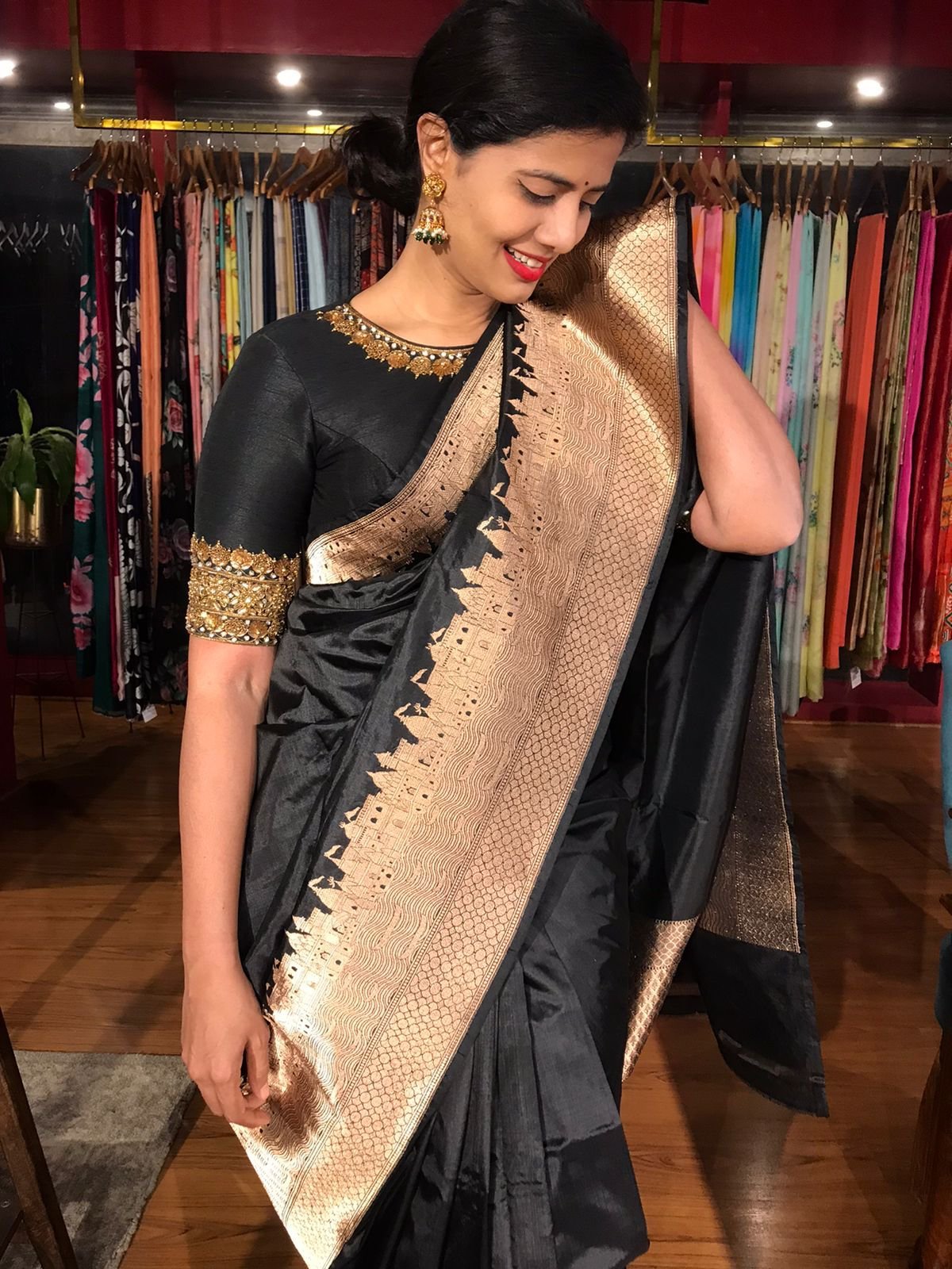 Black Pure Kanjivaram Silk Saree Stylish Blouse Piece - Almaari Fashion