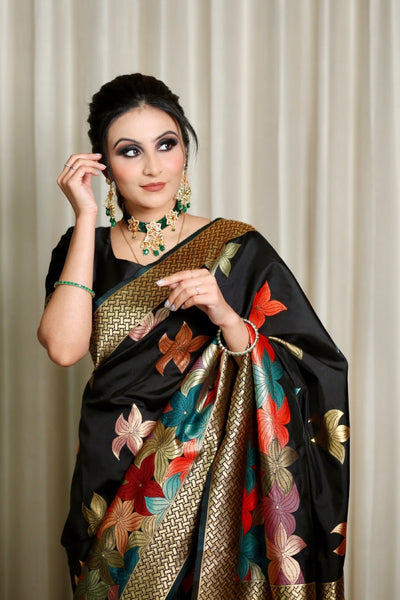 Black Pure Kanjivaram Silk Weaved With Zari Comes With Heavy Kanjivaram Brocade Blouse - Almaari Fashion