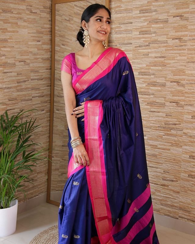 Blue & Pink Pure Kanjivaram Silk With Twirling Blouse Piece - Almaari Fashion