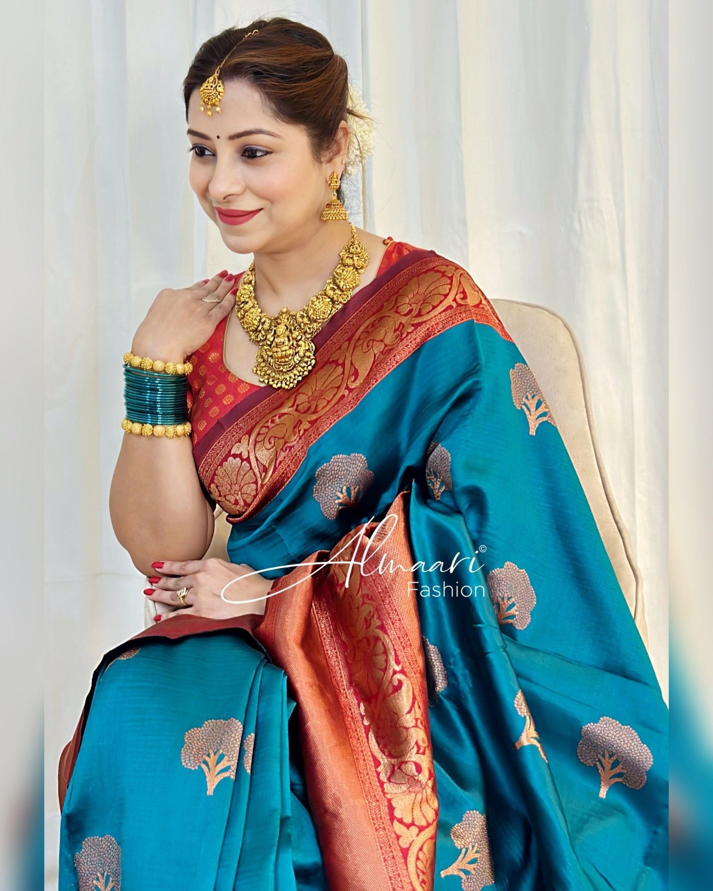 Blue Pure Banarasi Silk Saree Stylish Blouse Piece - Almaari Fashion