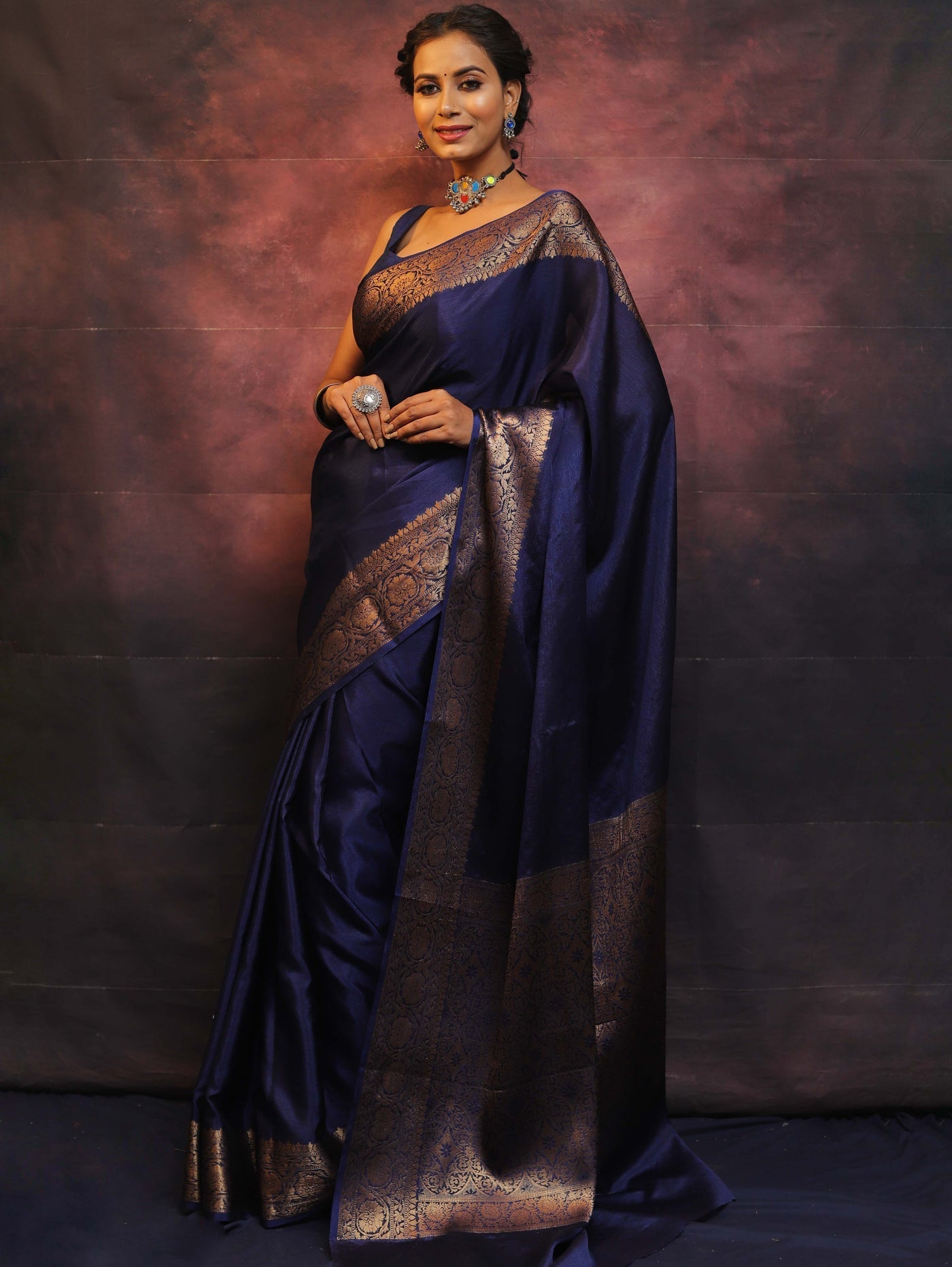 Blue Pure Kanjivaram Silk Weaved With Copper Zari Comes With Heavy Kanjivaram Brocade Blouse - Almaari Fashion