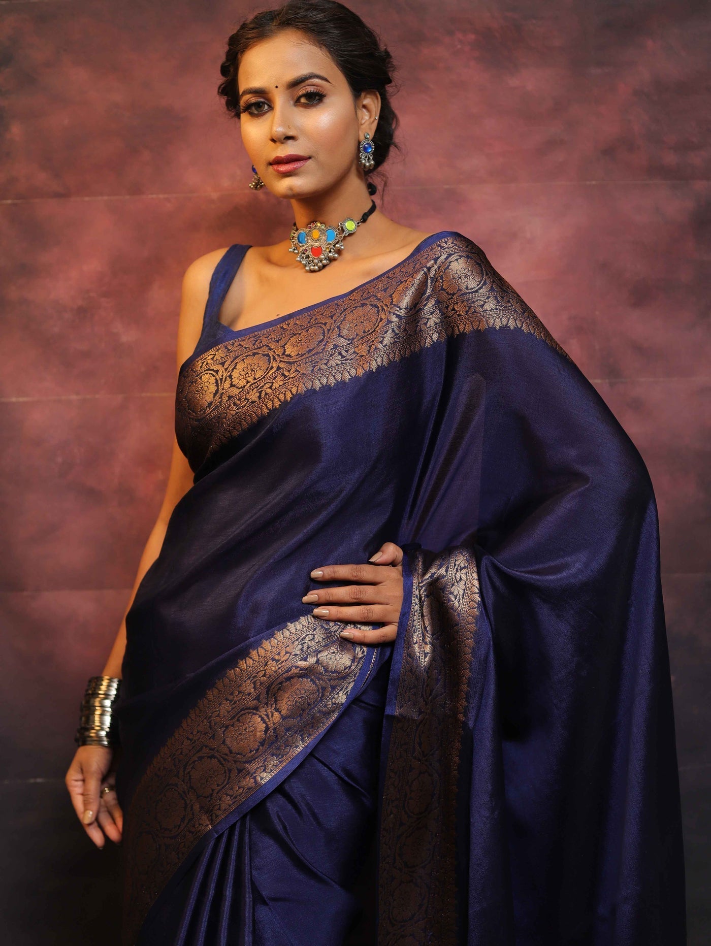 Blue Pure Kanjivaram Silk Weaved With Copper Zari Comes With Heavy Kanjivaram Brocade Blouse - Almaari Fashion