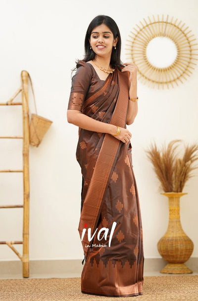 Coffee Pure Kanjivaram Silk With Confounding Blouse Piece - Almaari Fashion