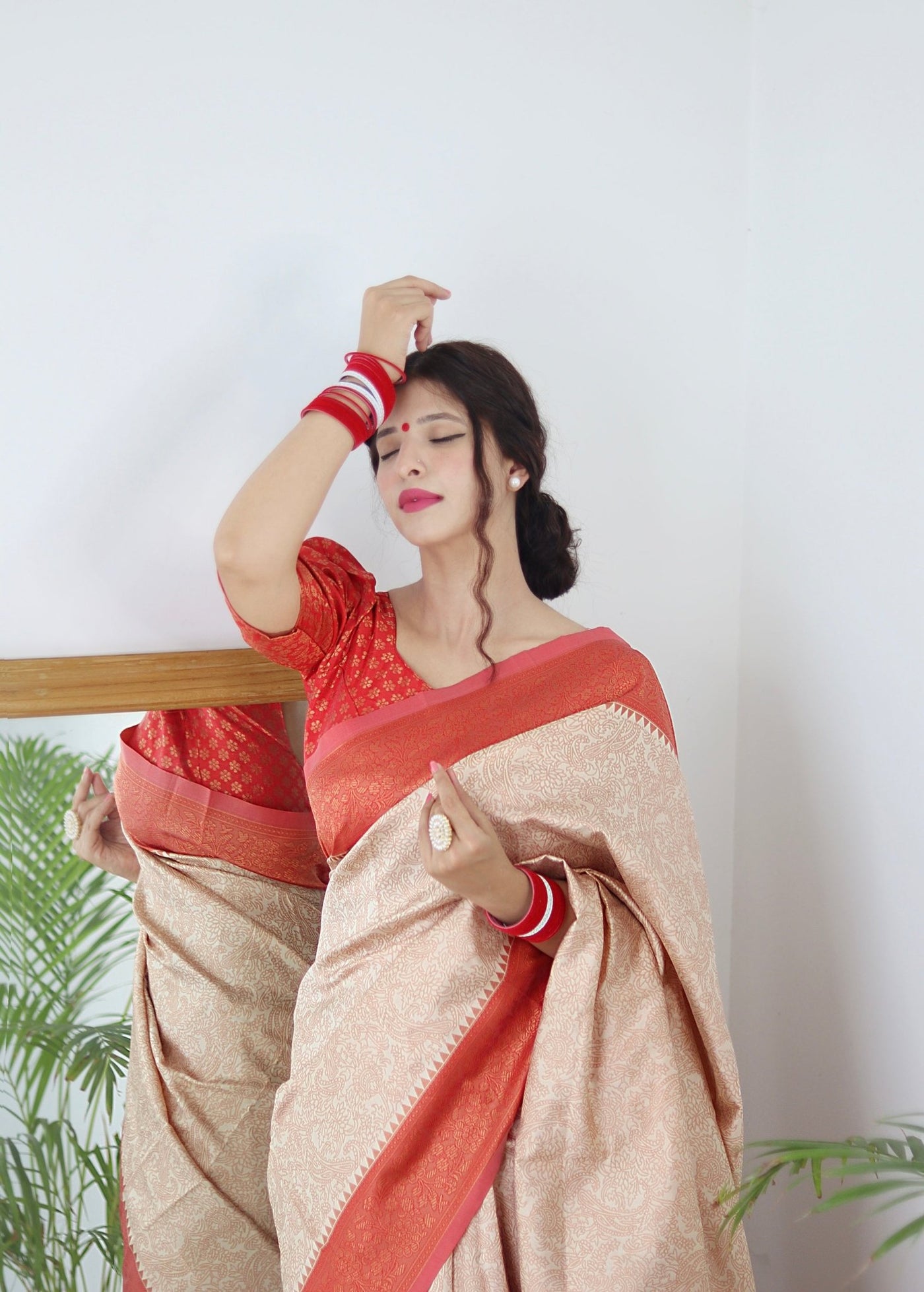 Cream With Orange Border Pure Pure Banarasi Silk With Twirling Blouse Piece - Almaari Fashion