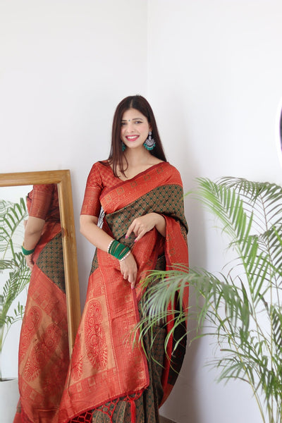 Dark Green & Red Border Pure Banarasi Silk Saree Stylish Blouse Piece - Almaari Fashion