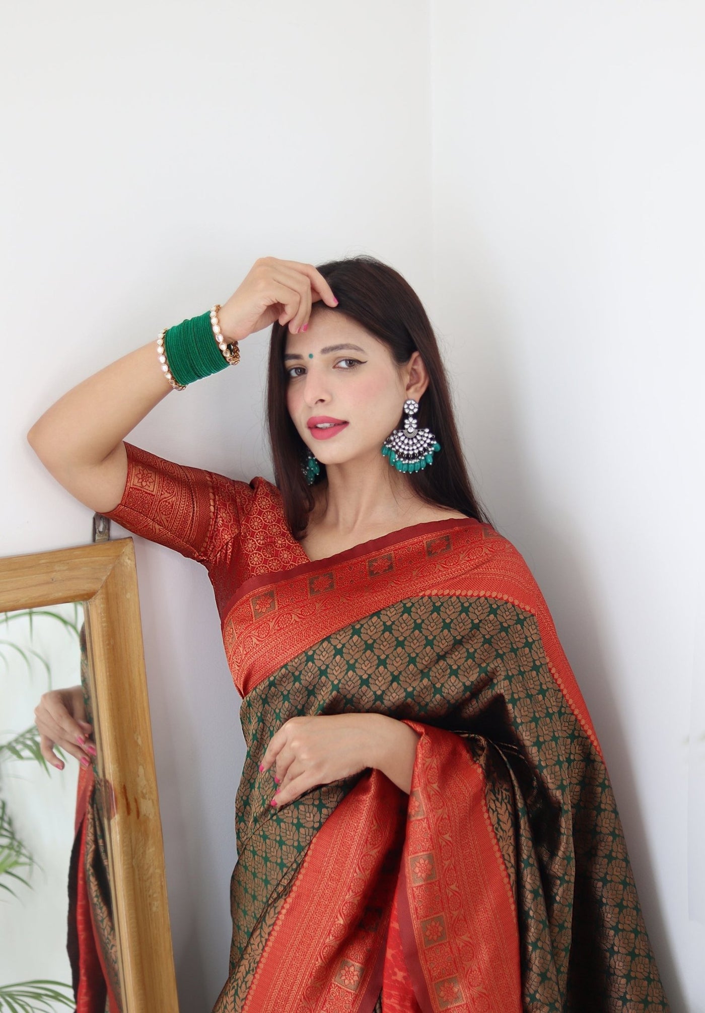 Dark Green & Red Border Pure Banarasi Silk Saree Stylish Blouse Piece - Almaari Fashion