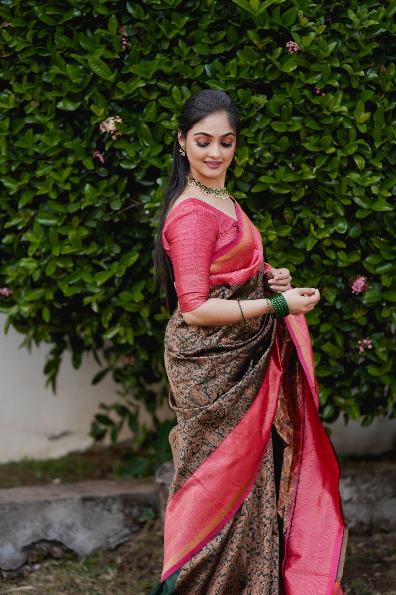 Dark Green With Peach Pure Soft Semi Silk Saree With Attractive Blouse Piece - Almaari Fashion