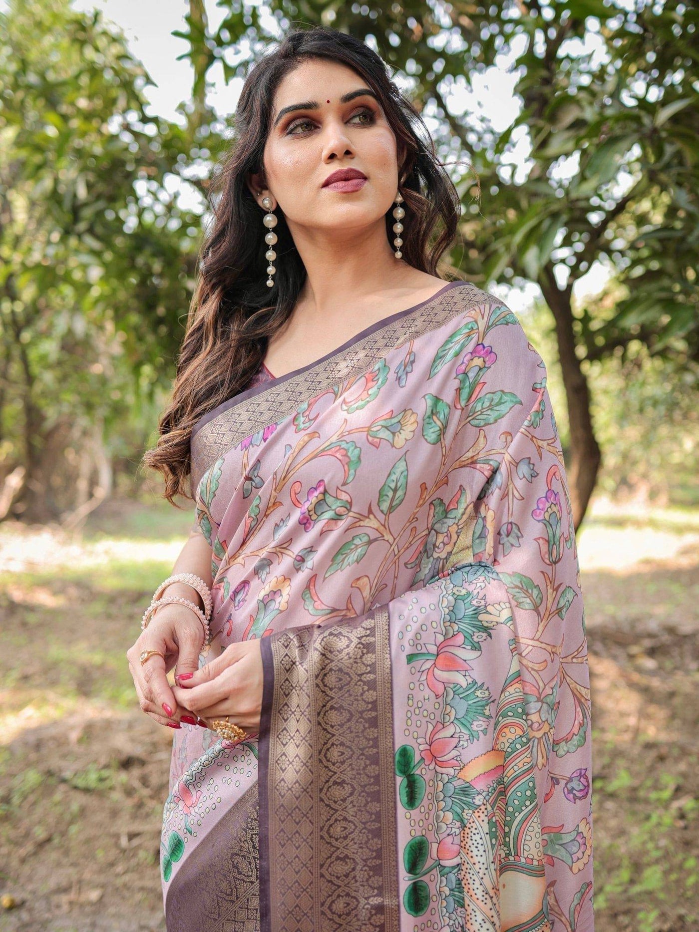 Pure Silk Digitally Printed Saree Weaved With Golden Zari Comes With Tassels