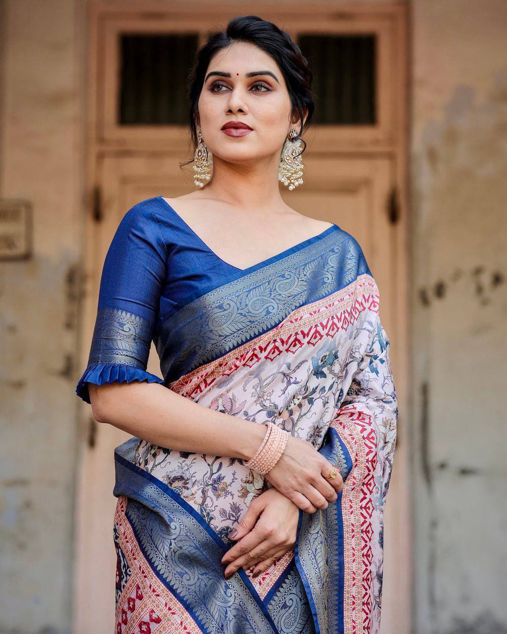 Pure Silk Digitally Printed Saree Weaved With Golden Zari Comes With Tassels