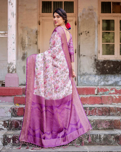 Graceful Lavender Banarasi Silk Saree with Floral Design and Zari Woven Border