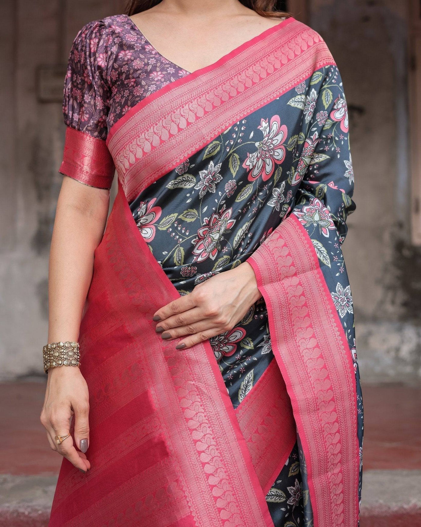 Pure Banarasi Digitally Printed Silk Saree Weaved With Zari Comes With Tassels