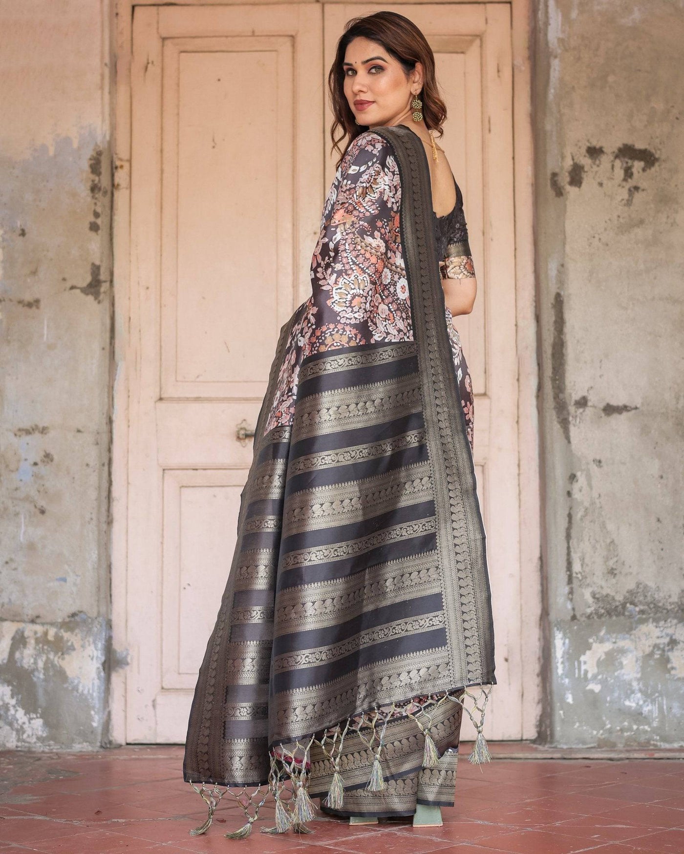 Pure Banarasi Digitally Printed Silk Saree Weaved With Zari Comes With Tassels.