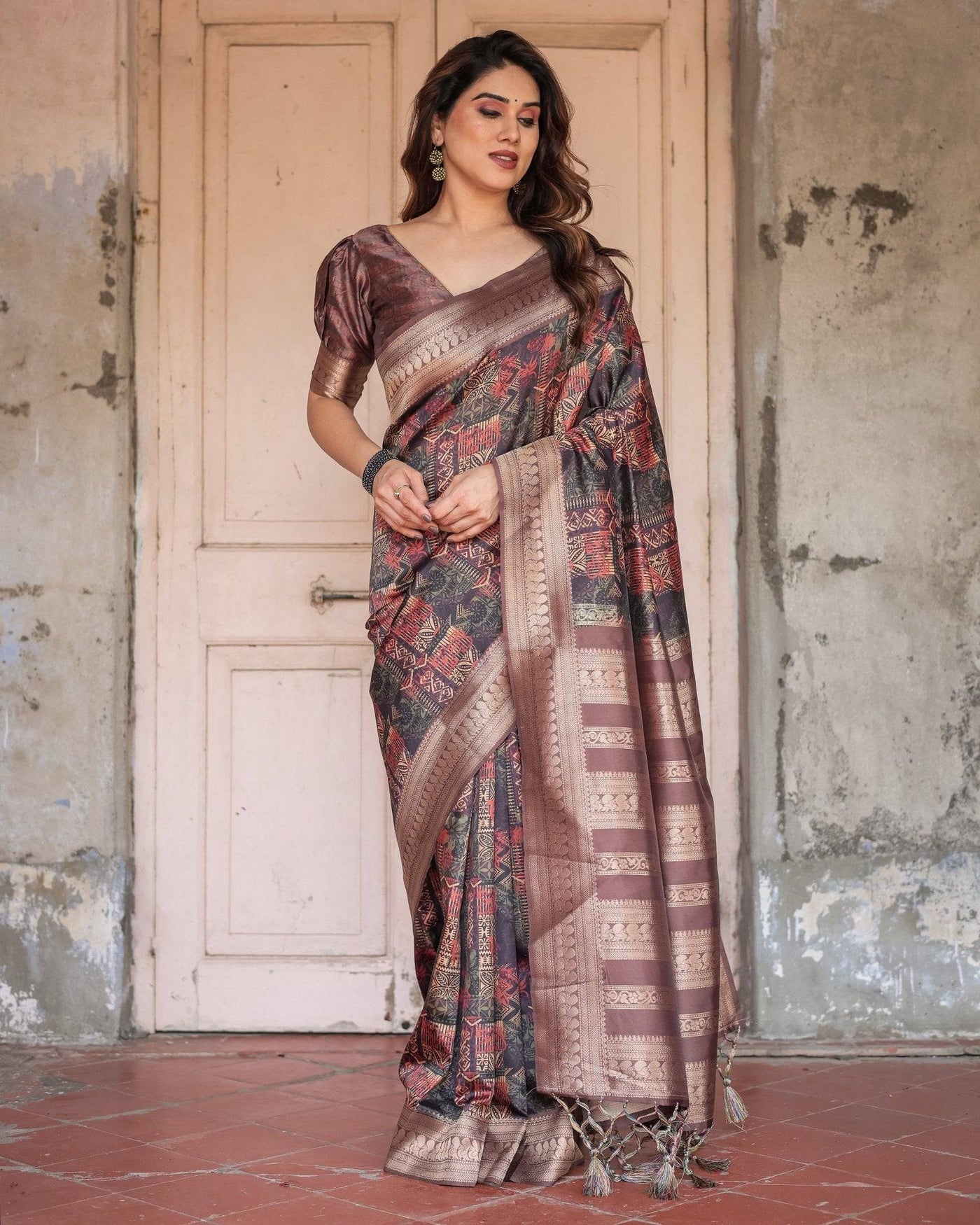 Pure Banarasi Digitally Printed Silk Saree Weaved With Zari Comes With Tassels.