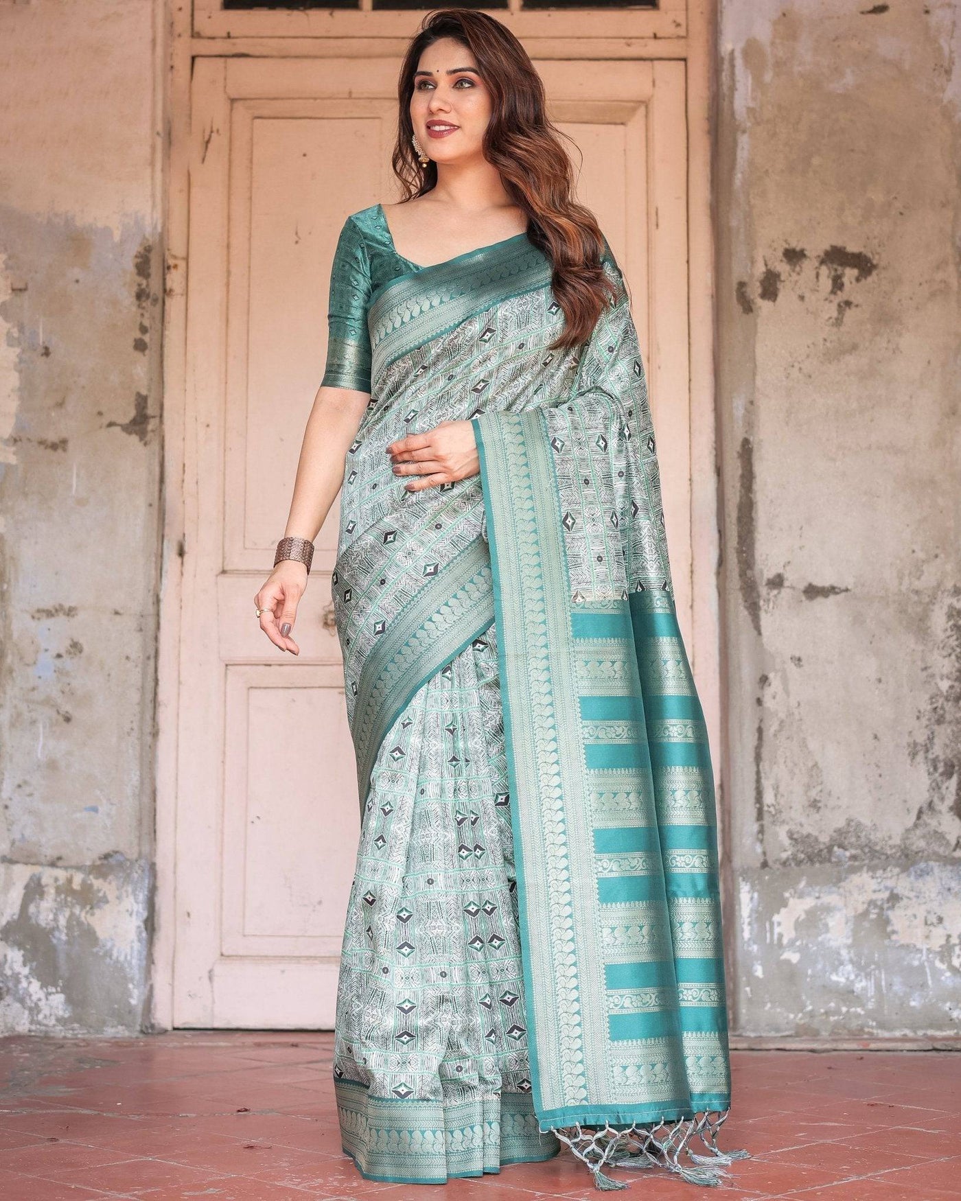 Pure Banarasi Digitally Printed Silk Saree Weaved With Zari Comes With Tassels.