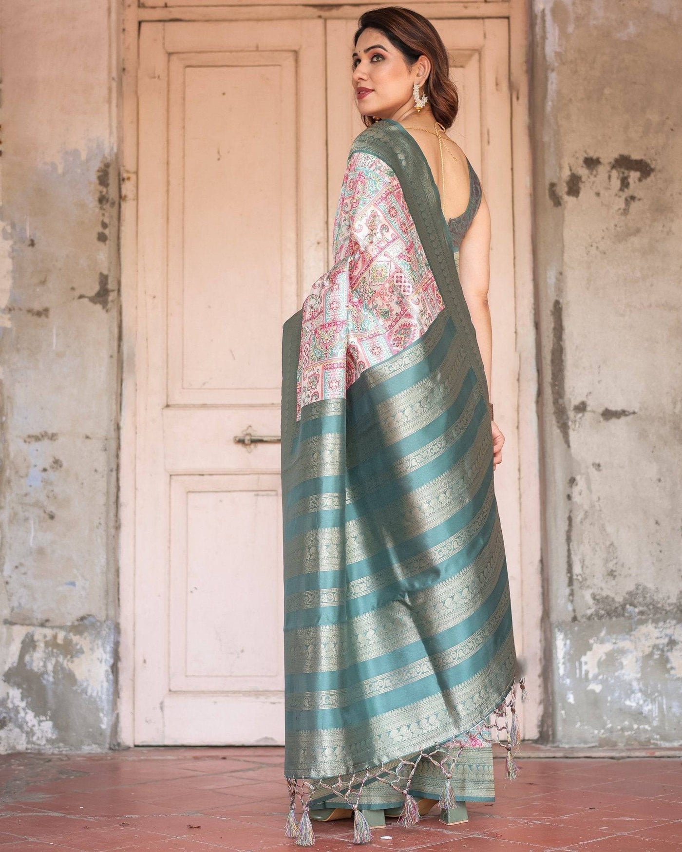 Pure Banarasi Digitally Printed Silk Saree Weaved With Zari Comes With Tassels.