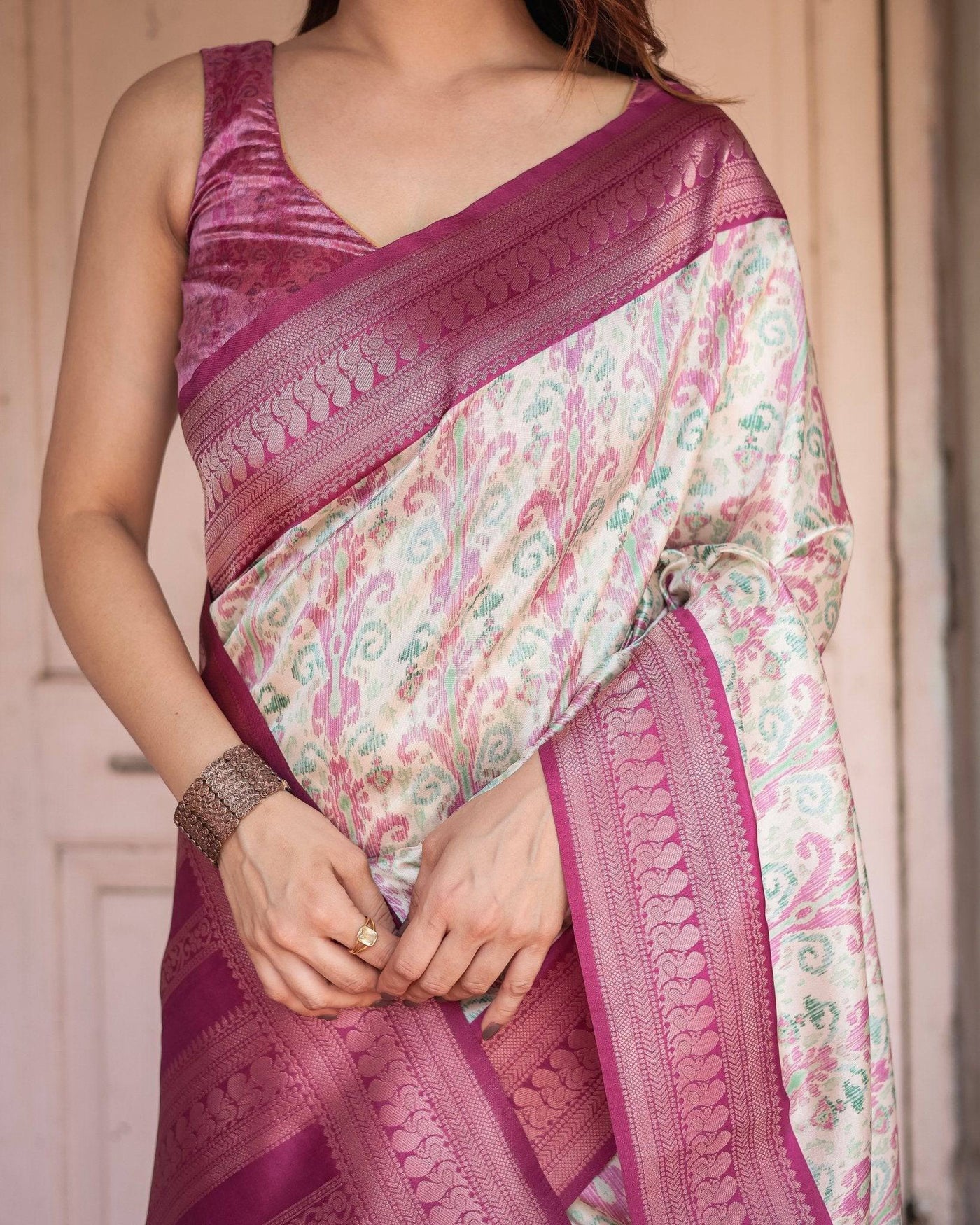 Pure Banarasi Digitally Printed Silk Saree Weaved With Zari Comes With Tassels.