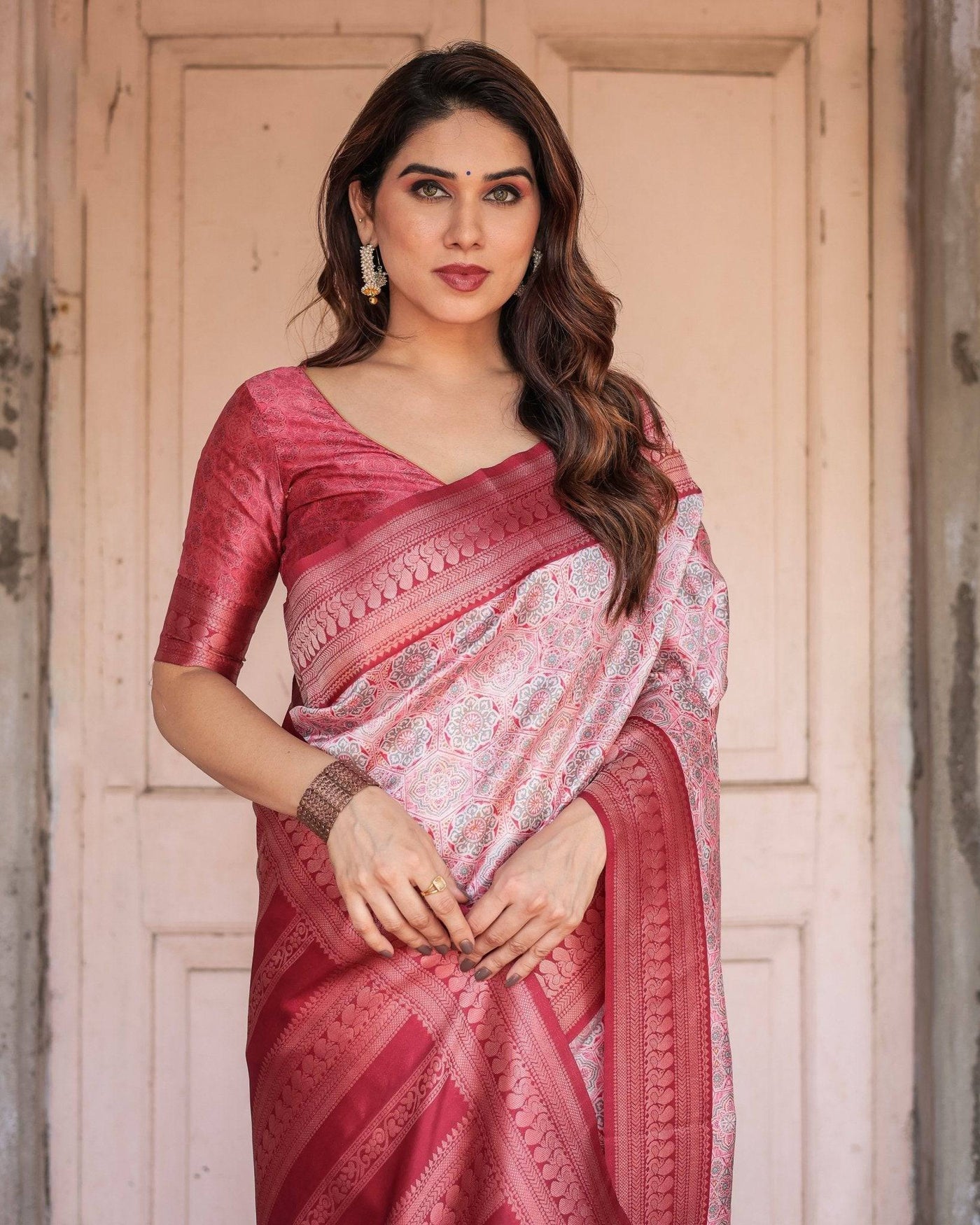 Pure Banarasi Digitally Printed Silk Saree Weaved With Zari Comes With Tassels.