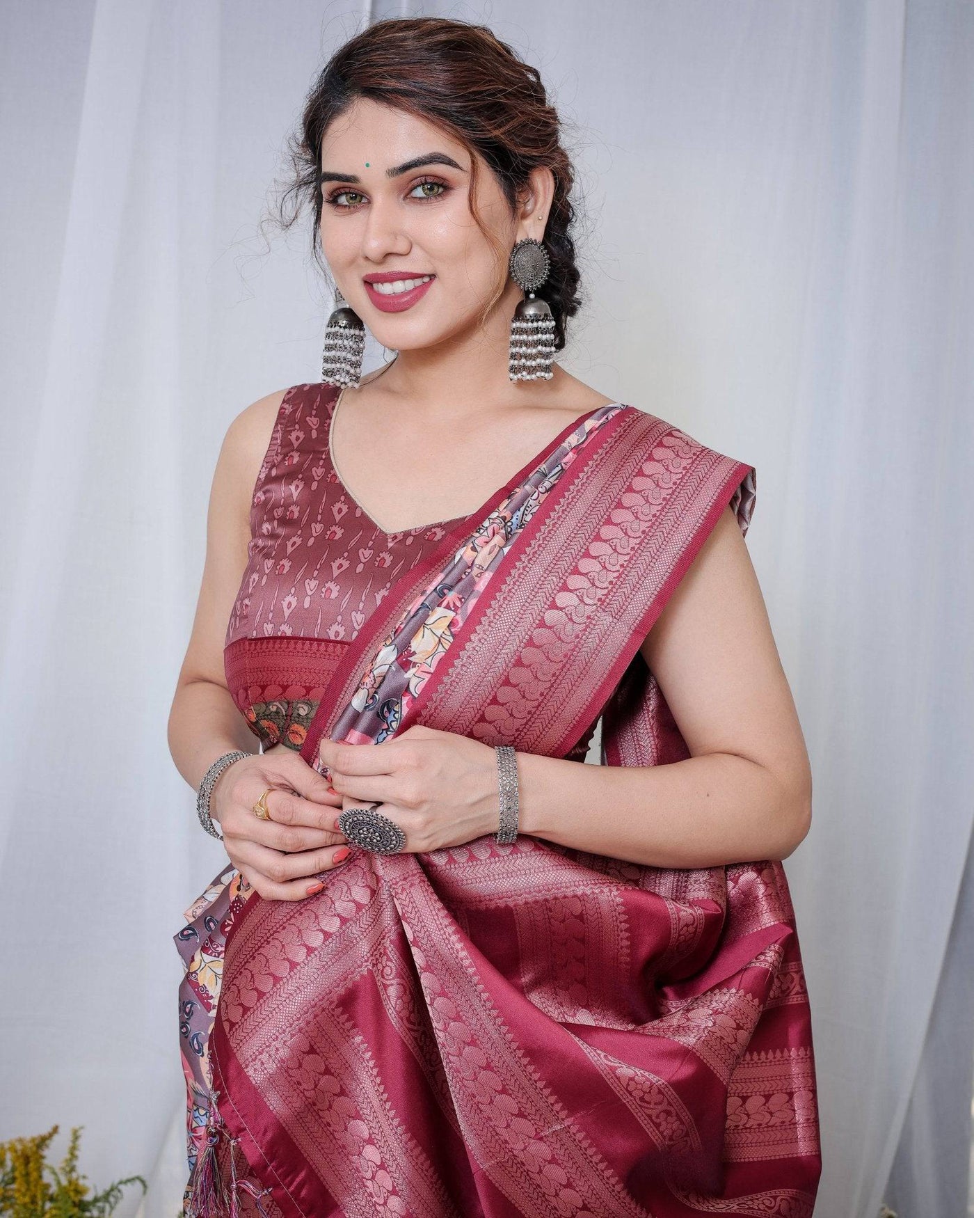 Pure Banarasi Digitally Printed Silk Saree Weaved With Zari Comes With Tassels.